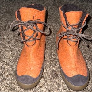 Patagonia wool shoes